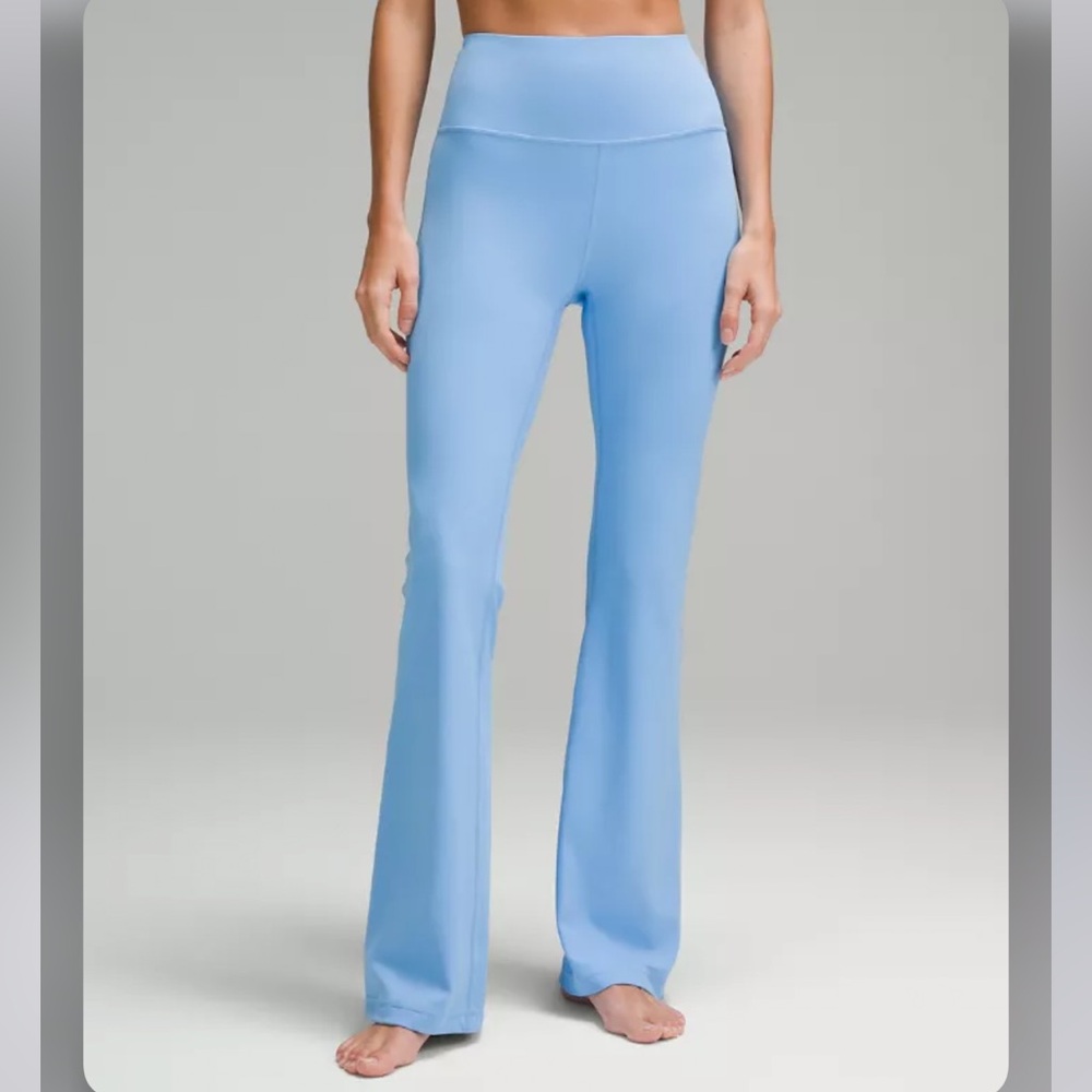 🛑SOLD🛑LULULEMON groove pant super high rise flare blue size 6